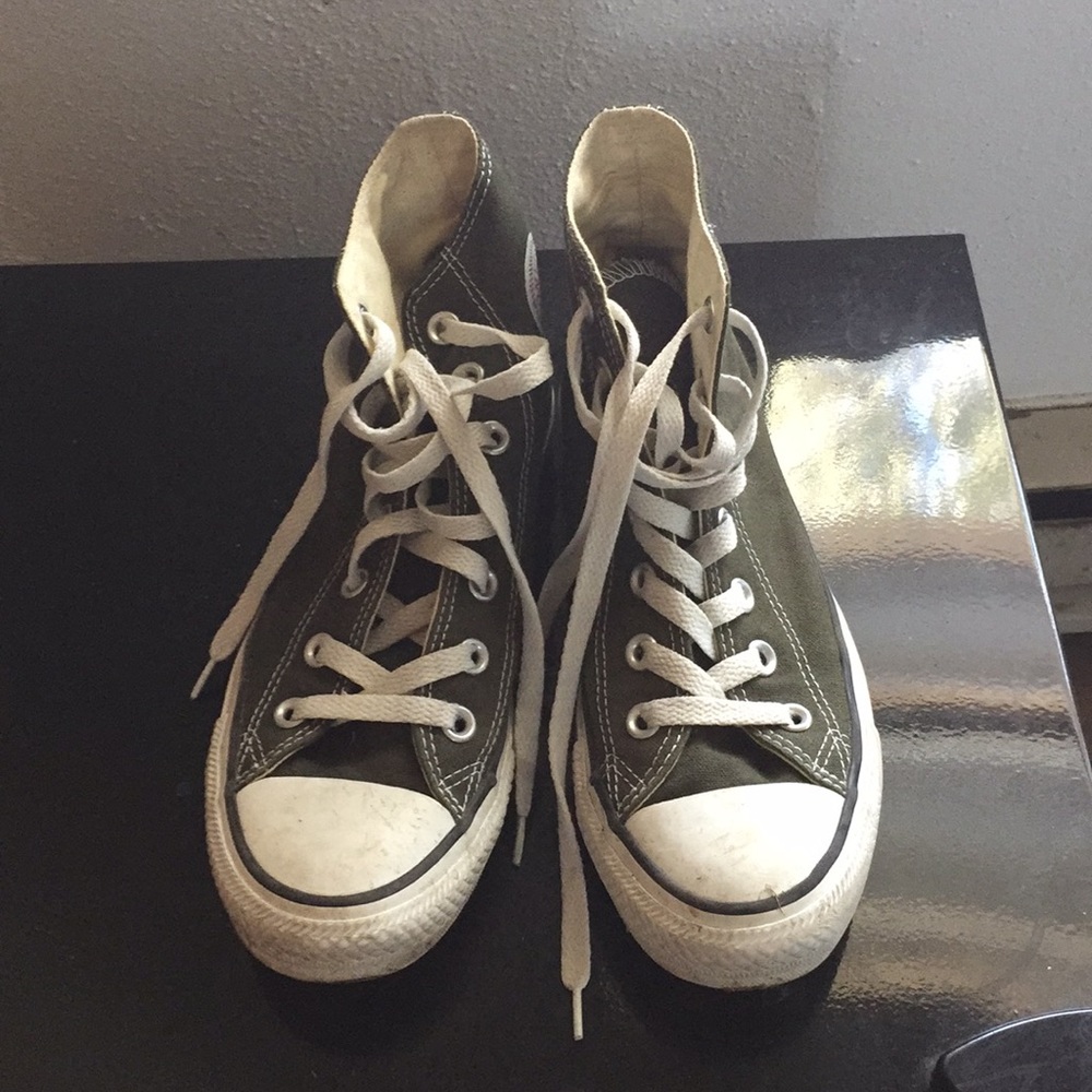 Converse very nice green